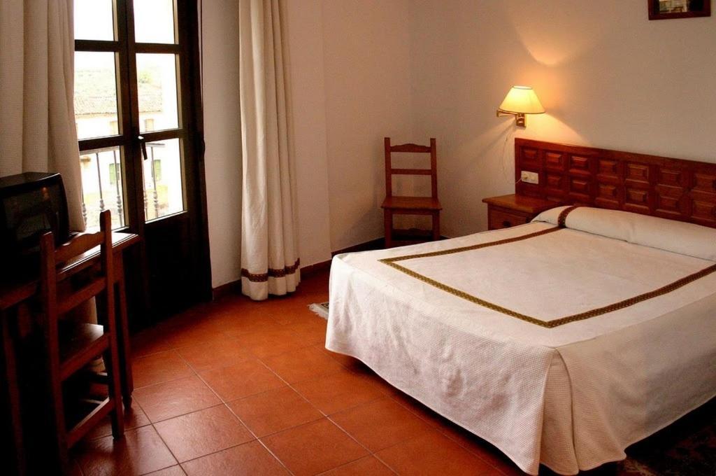 Hotel Hispanidad Guadalupe  Esterno foto